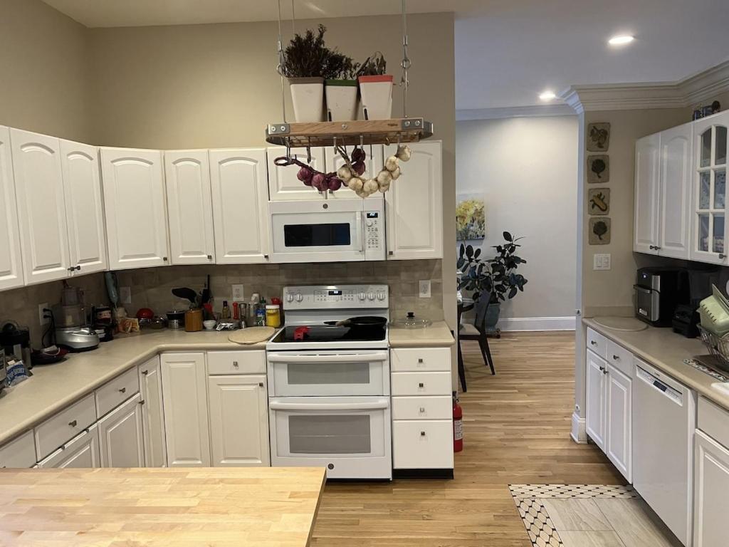 Location! House With Home Office, Gym, More-Cherry Hills Village المظهر الخارجي الصورة